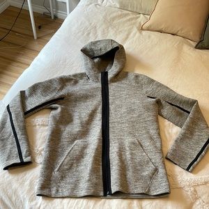 Gray stratum Lululemon men’s hoodie size L